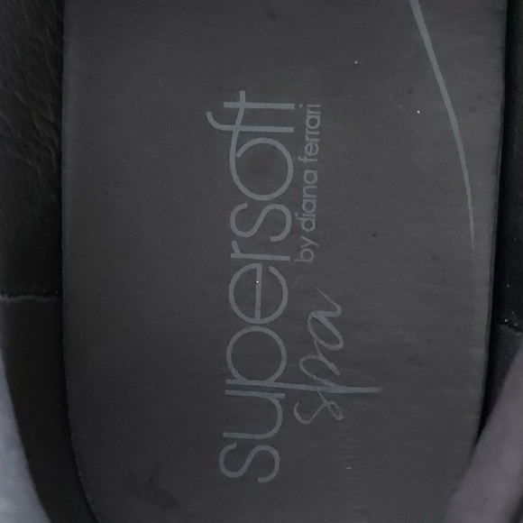 Woman's shoes - Picture 5 of 8